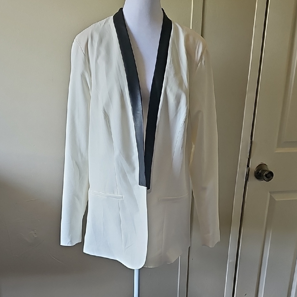 Torrid White Blazer with Black Collar